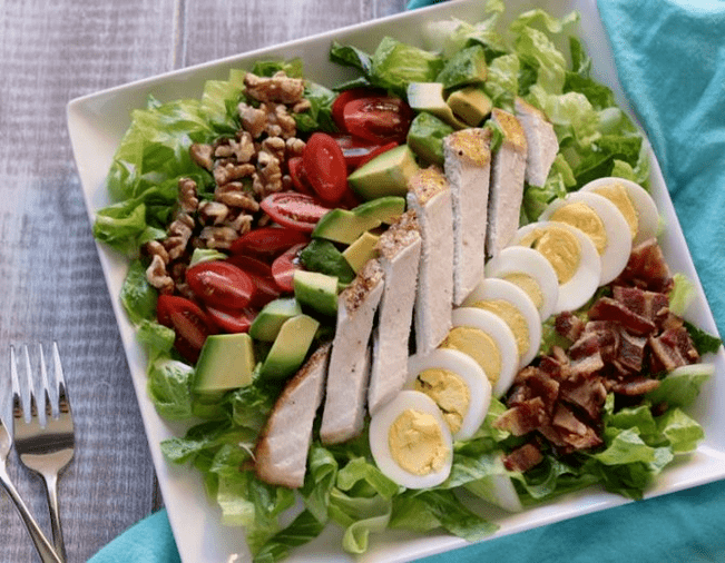 magas fehérjetartalmú karcsúsító saláta